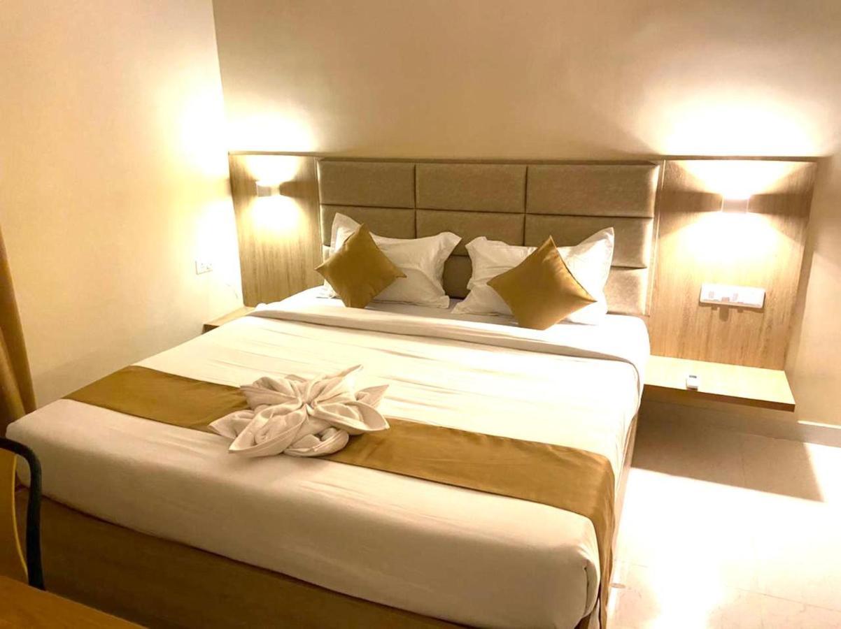 Tag Hotels Irugur Екстериор снимка