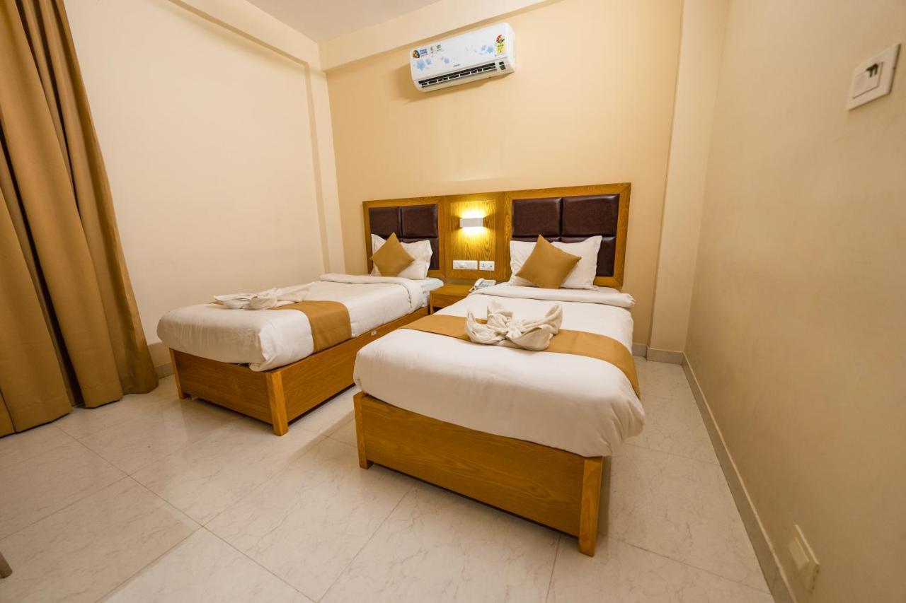 Tag Hotels Irugur Екстериор снимка