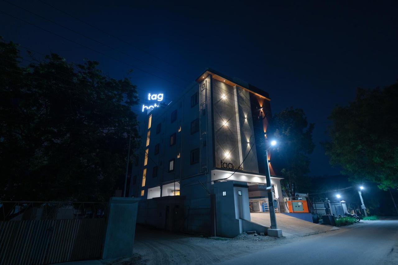 Tag Hotels Irugur Екстериор снимка